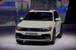 VW Tiguan 2017:       -  16