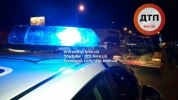 Масштабное ДТП в Киеве на Столичном шоссе: Renault Правого Сектора (?) разбился о МАН и Porsche Cayenne - фото 17