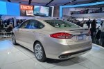 Ford Fusion    325-     -  4