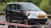   Ford Tourneo Courier    -  1