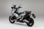 EICMA 2016:   Honda X-ADV 2017 -  2