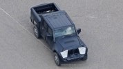 Jeep перенес премьеру пикапа Wrangler - фото 27