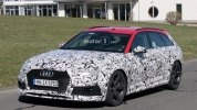    Audi RS4 Avant      -  1