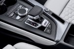 «Заряженный сарай»: Audi представила новый универсал RS4 Avant - фото 17