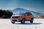 Новый Dacia Duster: производитель показал фото и назвал сроки поступления в продажу - фото 202