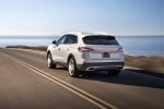 Lincoln      MKX -  10
