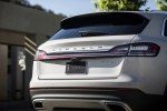 Lincoln      MKX -  26