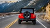Новый Jeep Wrangler: алюминиевый кузов и крыша с электроприводом - фото 59