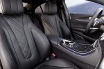 Новая линейка шестицилиндровых двигателей и переработанный интерьер: Mercedes-Benz официально представил новый CLS - фото 1
