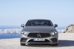 Новая линейка шестицилиндровых двигателей и переработанный интерьер: Mercedes-Benz официально представил новый CLS - фото 50