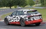 Audi вывела на финальные тесты первый электрический кроссовер - фото 9