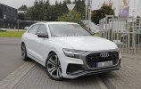   Audi Q8    -  4