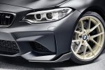 BMW превратила набор запчастей M Performance в сверхлегкое купе M2 - фото 8