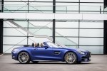  :    Mercedes-AMG GT   -  4