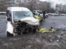 ДТП в Киеве: на Братиславской Daewoo Nexia вылетел навстречу Fiat Scudo – погибли трое, двое – травмированы - фото 30