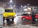 ДТП в Киеве: на Севастопольской площади столкнулись Toyota Corolla и КАМАЗ - фото 4