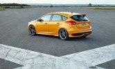 Ford  Focus ST     -  6