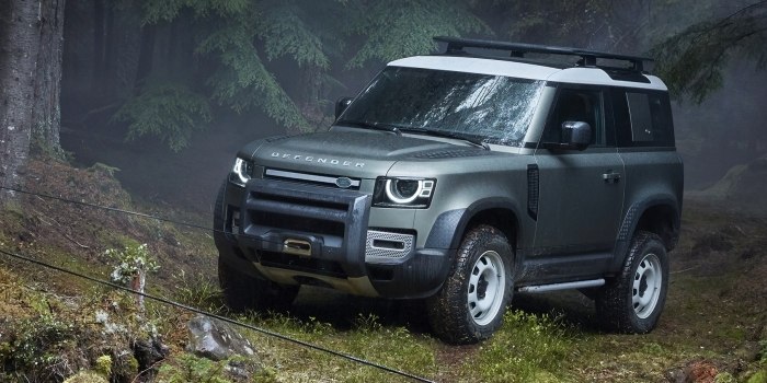 Обзор Land Rover Defender 90   
				
				