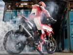  Ducati Hypermotard 939 2