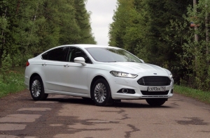 - {MARK} {MODEL}: Ford Mondeo: Back in USA