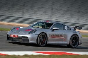 - {MARK} {MODEL}:   Porsche GT3  992   GT4 c PDK