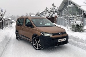 - {MARK} {MODEL}: Volkswagen Caddy Kombi:      