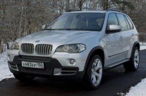 - BMW X5:   X5 