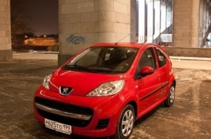 - Peugeot 107:   
