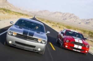 - Dodge Challenger:  -!