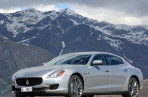 - Maserati Quattroporte:  