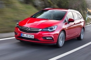 - Opel Astra: Opel Astra Sports Tourer.  