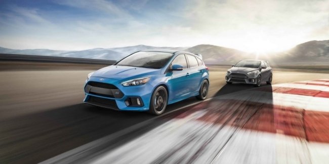 Ford   16  Focus RS  