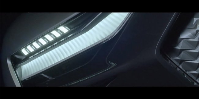 Audi    E-Tron