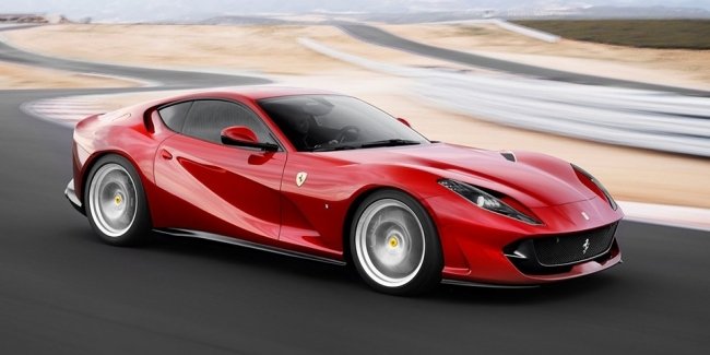  Ferrari    V12 