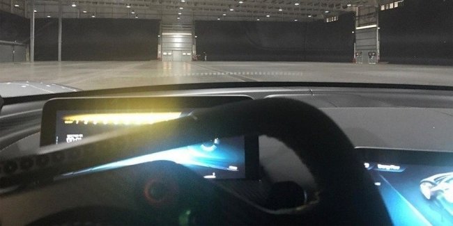 1000-сильный гиперкар Mercedes-AMG: вид с места водителя
