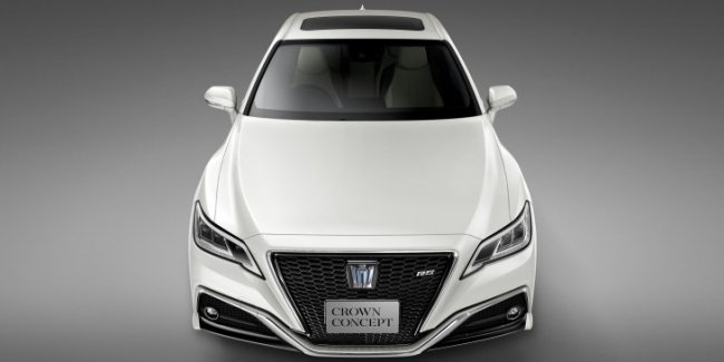Toyota      Crown Concept