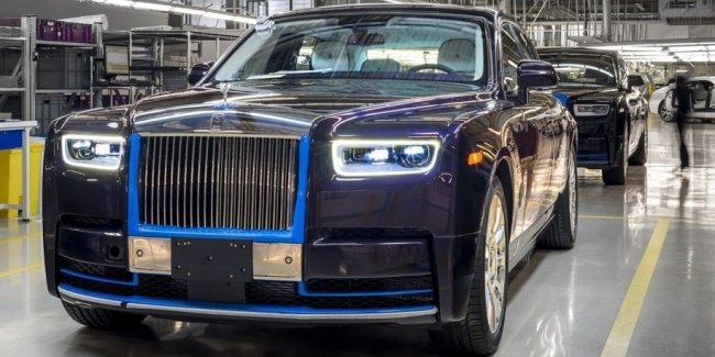  Rolls-Royce Phantom   1,5    