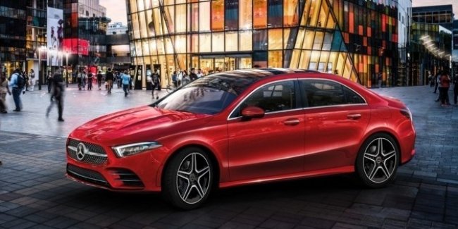 Mercedes-Benz показал европейскую версию седана A-Class нового поколения