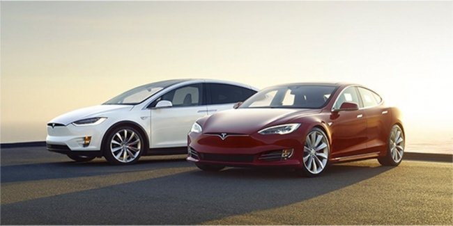 Tesla    Model S  X   -  