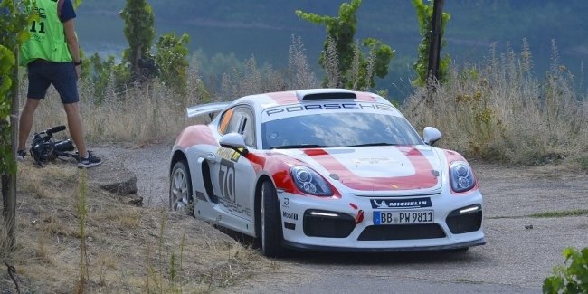  Porsche Cayman GT4 Clubsport Rally   WRC
