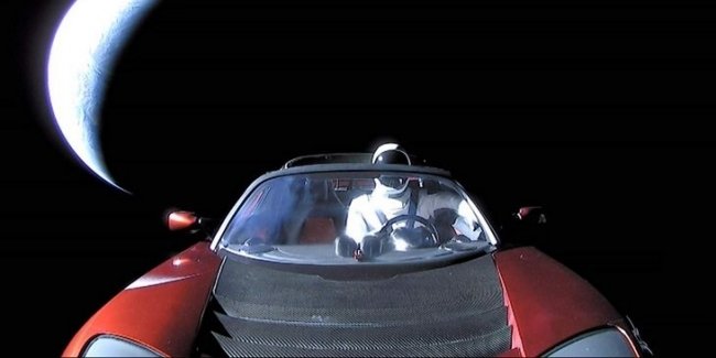    Tesla Roadster   