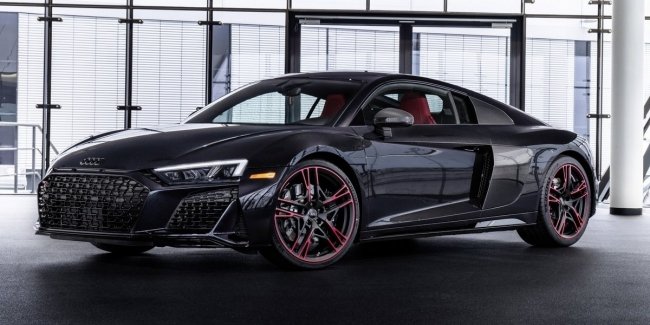   : Audi R8 Panther