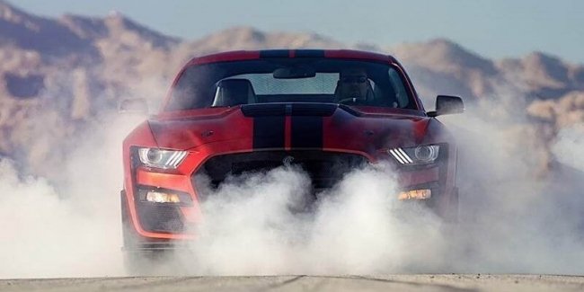 Ford      Shelby GT500