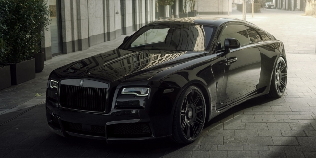 Wraith Black Badge: Rolls-Royce,    