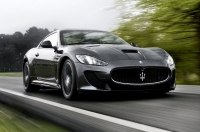  Maserati GranTurismo:  V8,  ...