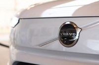 Volvo      2023 