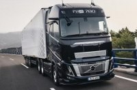 Volvo Trucks    FH16