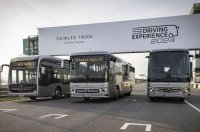 Daimler Buses        䳺