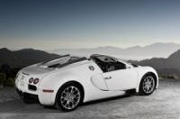     Bugatti Veyron  