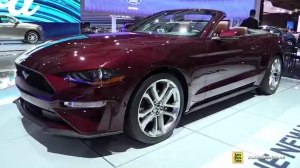 Ford Mustang Convertible -   